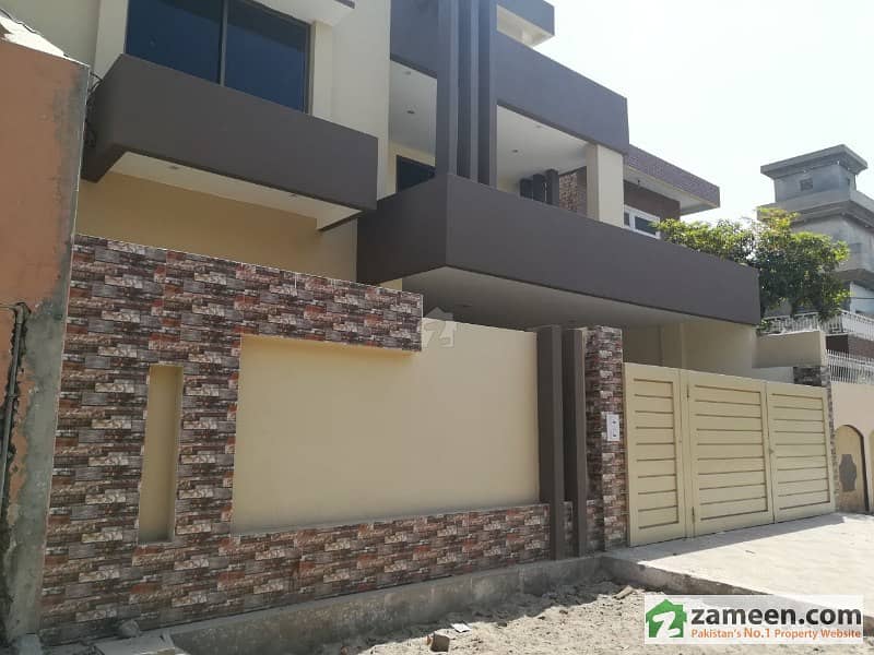 10 Marla Double Storey House For Sale Sharqi Colony, Vehari ID10092725