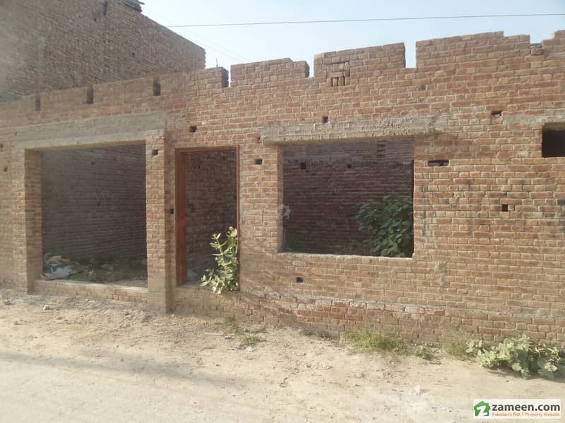 House Is Available For Sale Canal Road, Sahiwal ID9962217