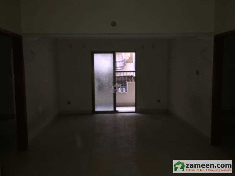 1st Floor Flat For Rent Stadium Road, Karachi ID4330860