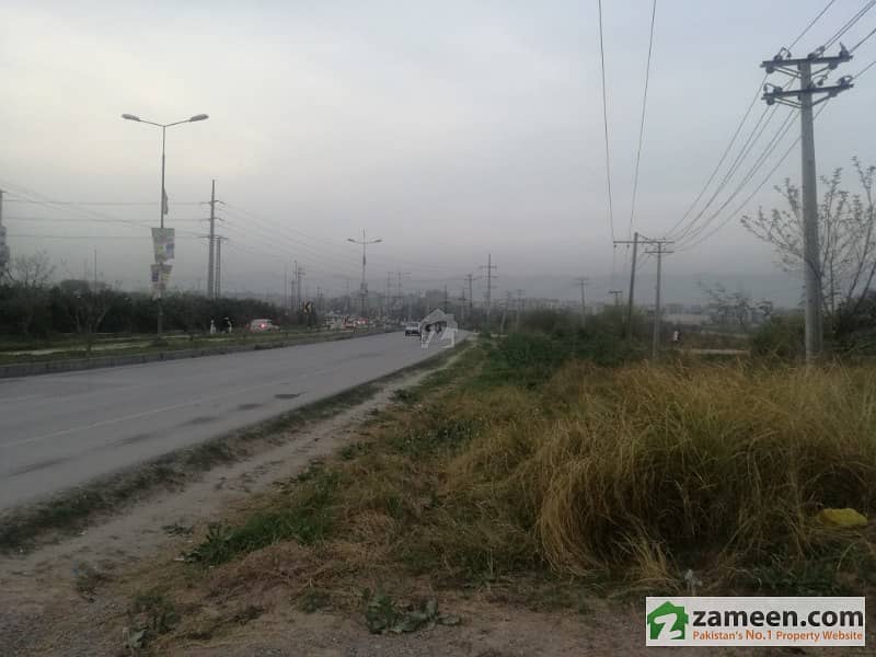 Land For Sale Park Road 3100 Kanal Moza Chatha And Moorian Dual Side