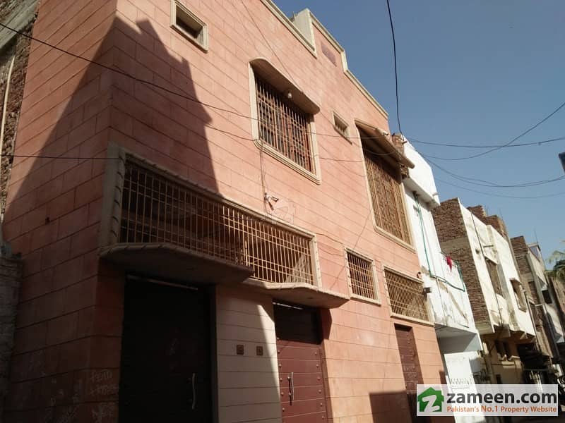 Double Storey House Is Available For Sale Latifabad Unit 8, Latifabad