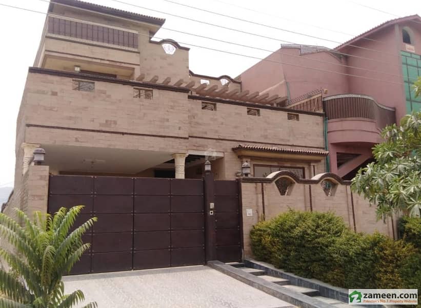 House Is Available For Sale Hayatabad Phase 7, Hayatabad, Peshawar
