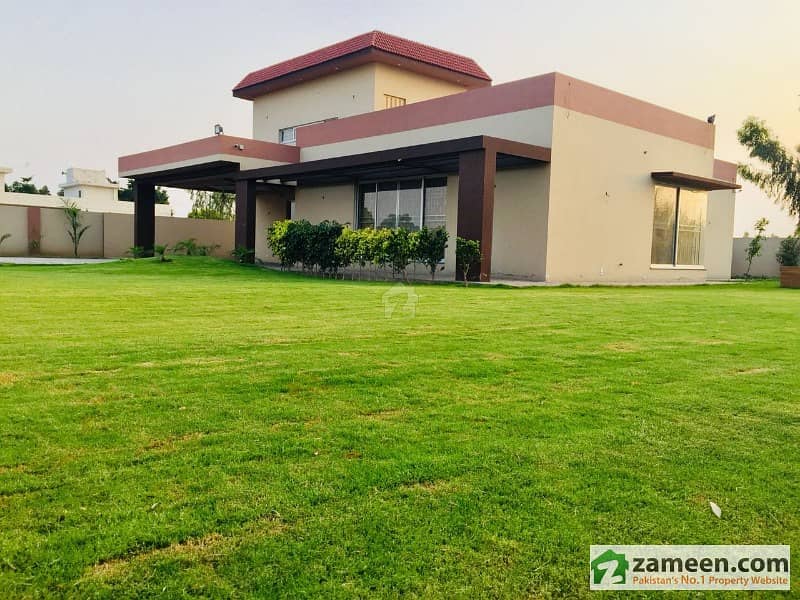 4 Kanal Lavish Farm House In Midland Farm Houses Bedian Road, Lahore