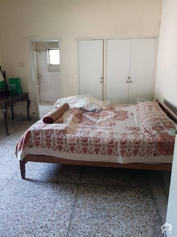 24 Marla Old House Harley Street, Rawalpindi ID12302572