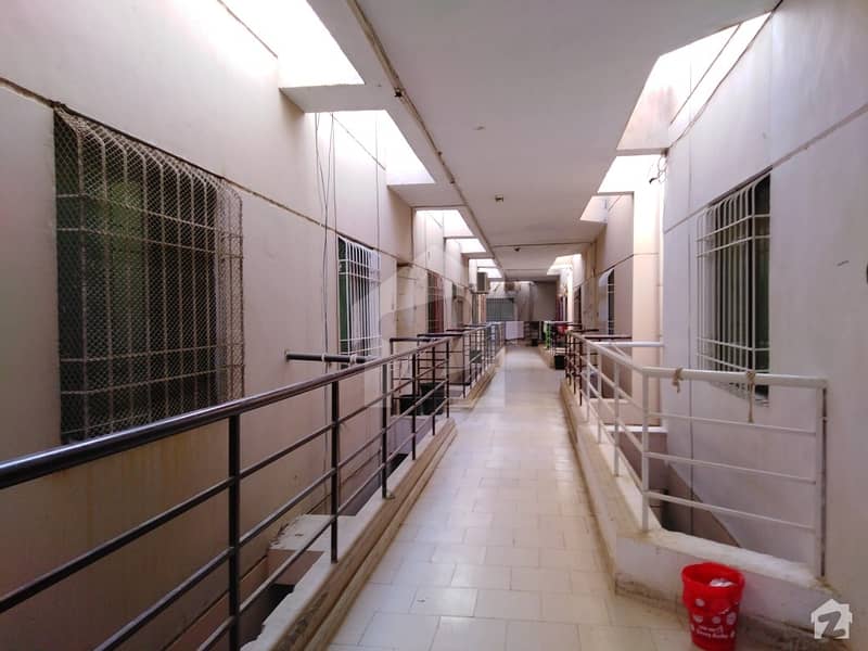 GulistanEJauhar Block 13 Safari Omega Flat For Sale Gulistane