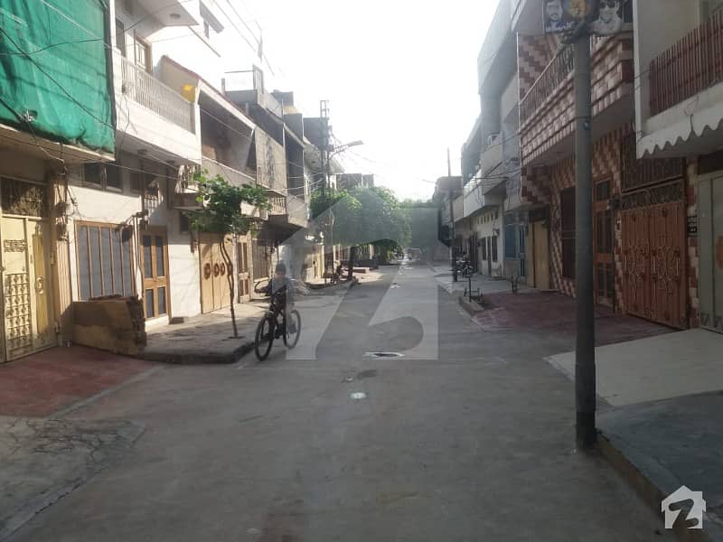 House Is Available For Sale Gulistan Colony No 1, Faisalabad ID12471960