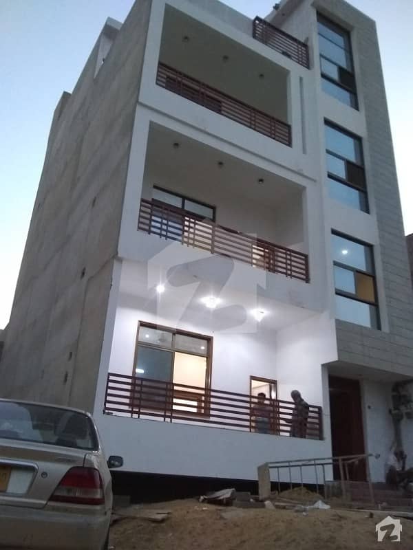 Penthouse On 4th Floor In Madras Society Scheme 33 100 Yards On