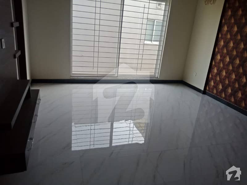 Valencia Town 2 Kanal Brand New House For Sale Valencia Block D