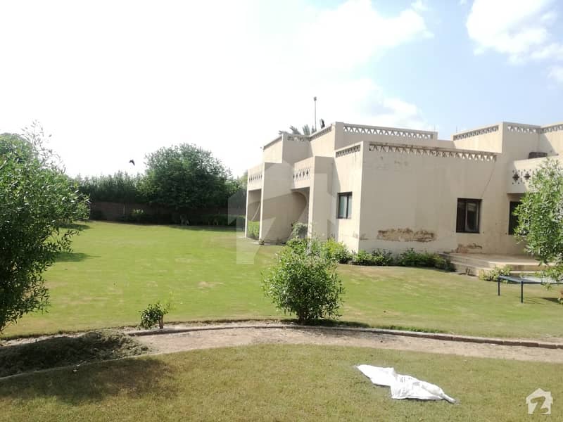 Farm House Is Available For Sale Green Acres Housing Society, Lahore