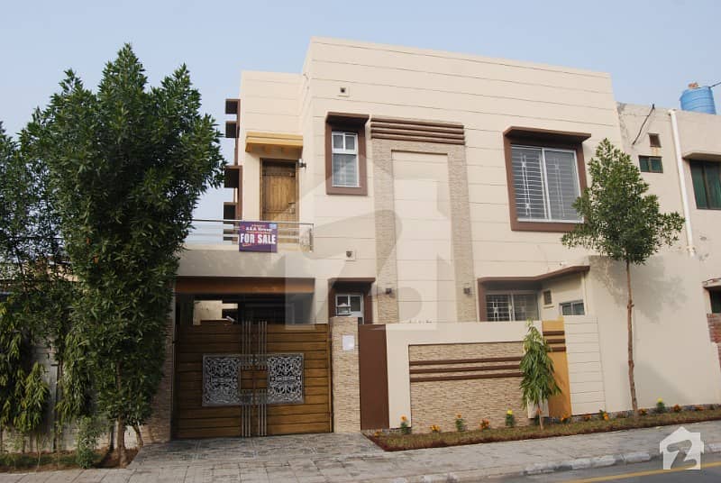 10 Marla Used House Pcsir 2 Lahore Is For Sale PCSIR Housing Scheme