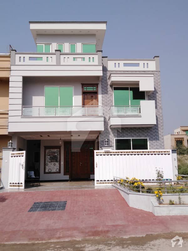 Brand New 30x60 House For Sale With 5 Bedrooms In G13 Islamabad G13
