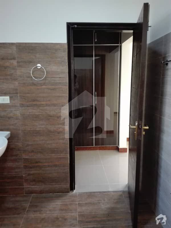 5 Bedroom Ideal Location Brigadier House For Rent In Askari 10 Sector F