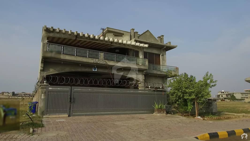 House Is Available For Sale In Block E Gulberg Residencia Islamabad