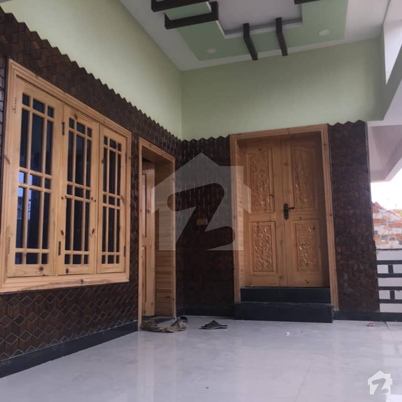 14 Marla House Well Finished Imported Tiles Having Diyar Wood Work Done In Piling And In Doors
