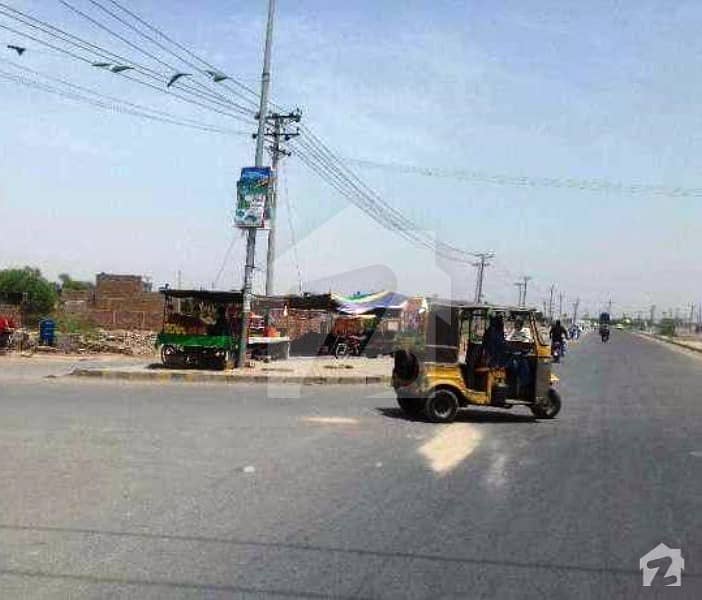 Double Storey House Is Available For Sale Near Bodla Town MA Jinnah