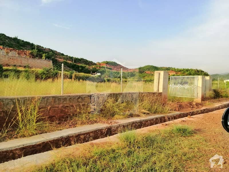 Farm House 5 Kanal Structure For Sale In Naval Farms Islamabad Naval