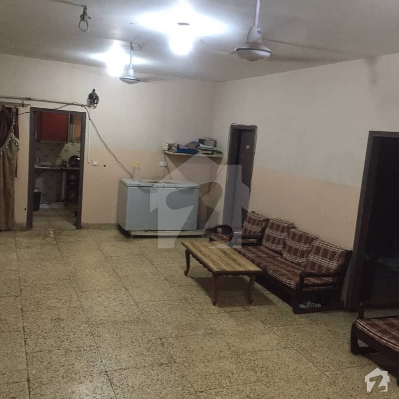 Flat Is Available For Rent Saddar, Saddar Town, Karachi ID13979437