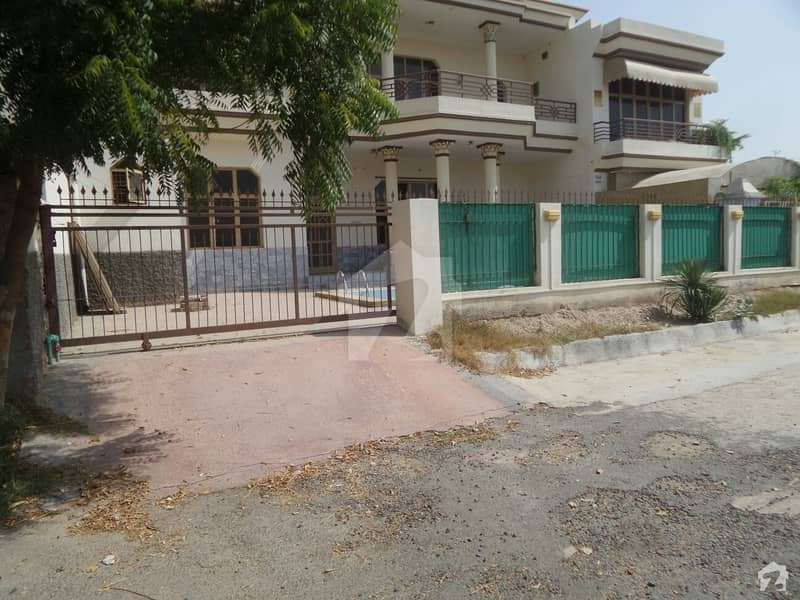 Double Storey Beautiful Banglow For Sale At Civil Area Okara Cantt