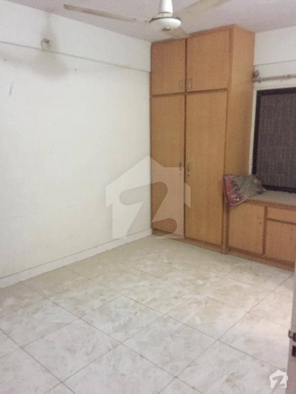 2 Bed Dd 3 Side Corner Maymar Avenue Flat For Sale Block 4 Gulshane