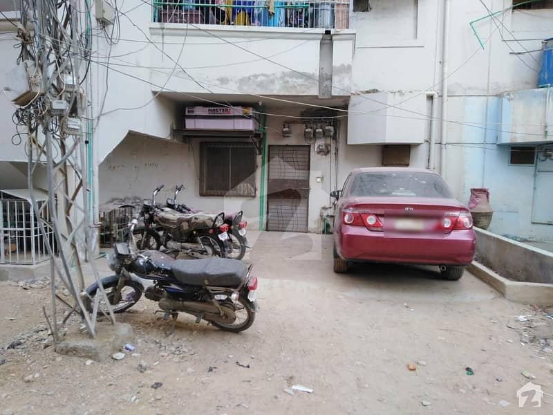 720 Ft Ground Floor Flat For Rent Latifabad Unit 10, Latifabad