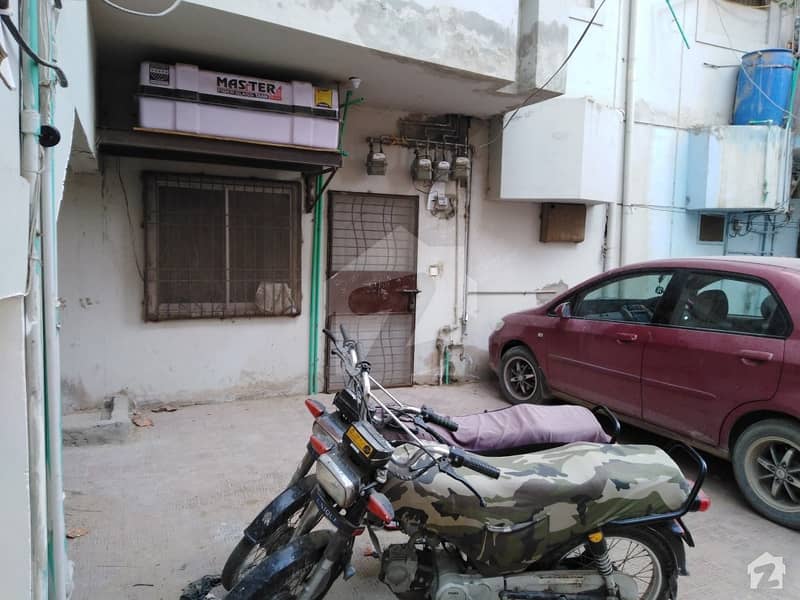 720 Ft Ground Floor Flat For Rent Latifabad Unit 10, Latifabad