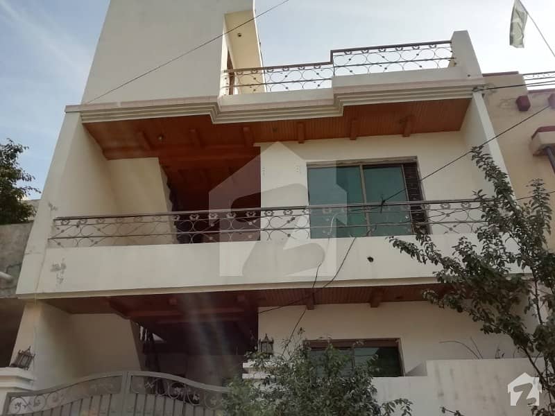 5 Marla Residential Upper Portion Is Available For Rent At Johar Town
