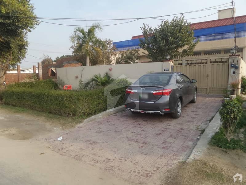 Double Storey Beautiful Corner Bungalow For Sale At Civil Area Okara