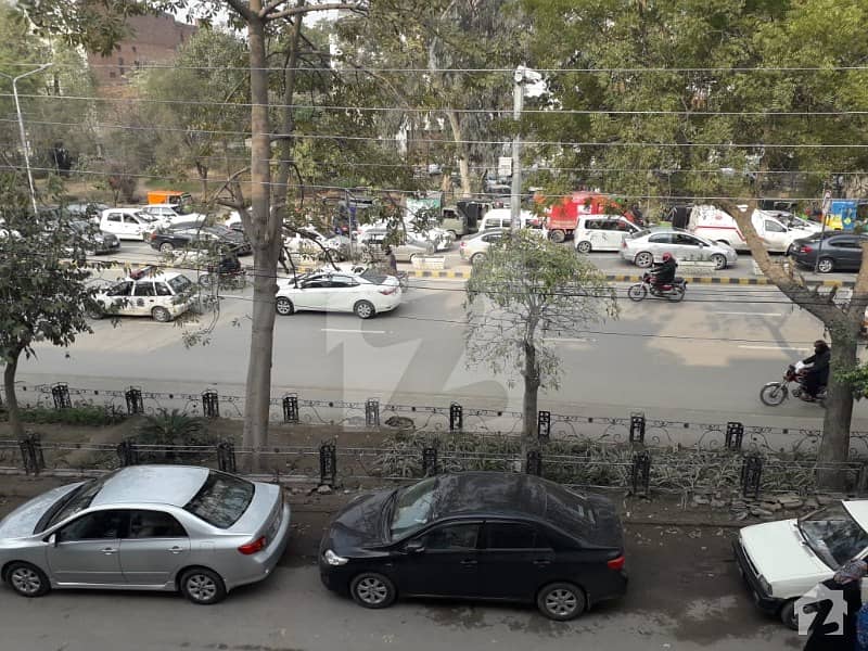 4 Marla 900 Sq Ft Approx Shop For Sale Main Mall Road Lahore Mall Road