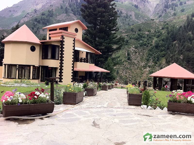 3 ½ kanal Luxurious Brand new Furnished Bungalow for sale in Naran on
