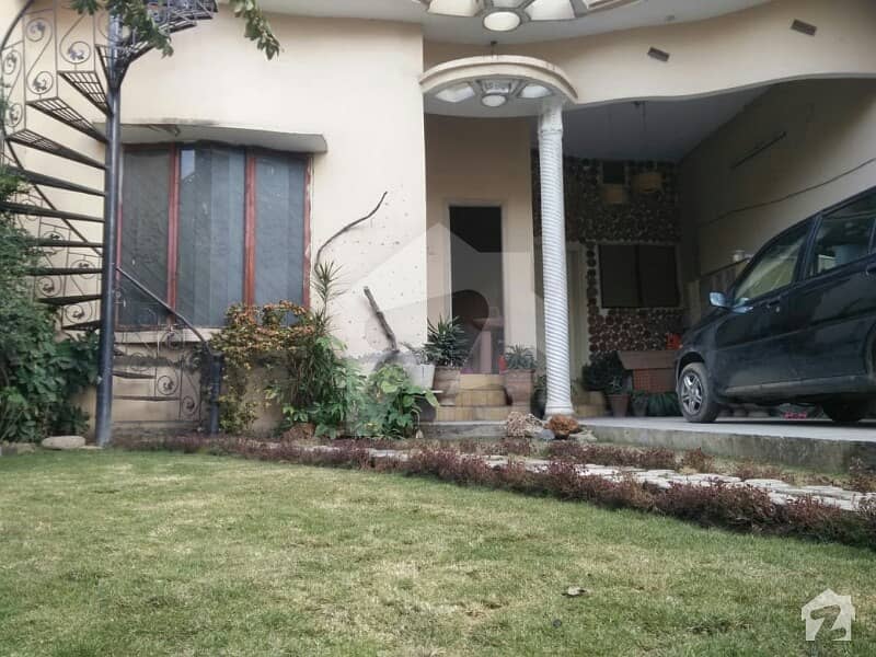 Double Storey House For Sale Main Road Civic Centre, GT Road