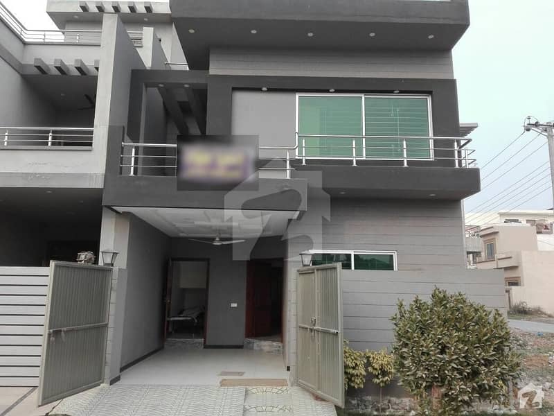 Double Storey House For Sale Eden Boulevard Housing Scheme, College