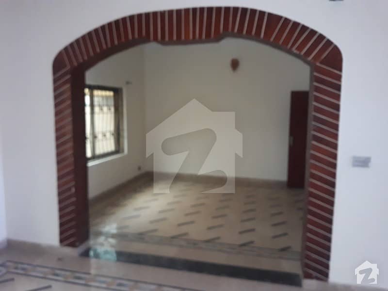 House For Rent With 5 Bed Cantt Cantt, Sialkot ID14994895