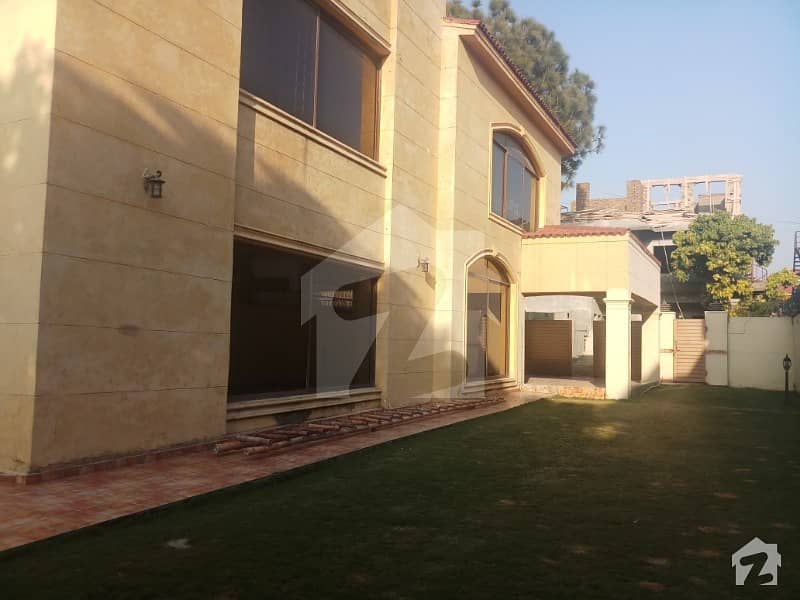F8 4 Bedroom Full House For Rent F8, Islamabad ID15065138