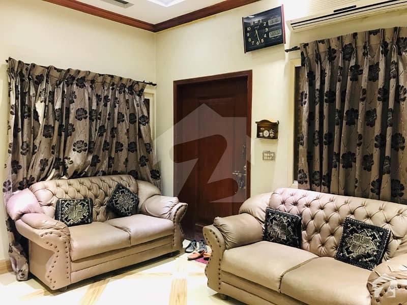 Three Storey House At Prime Location Of Multan Cantt For Sale Cantt