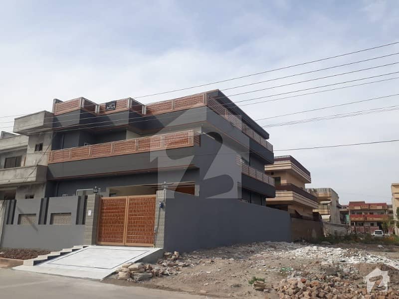 10 Marla Vip Location House For Sale Hayatabad Phase 7, Hayatabad