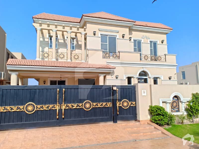 A Beautifully Designed And Solidly Built 1 Kanal Spanish House For Sale In The Heart Of Dha
