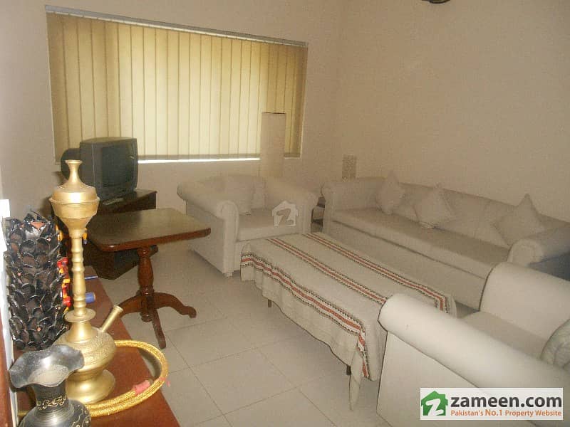 Single Beds Furnished Annexy For Commercial Use E7, Islamabad