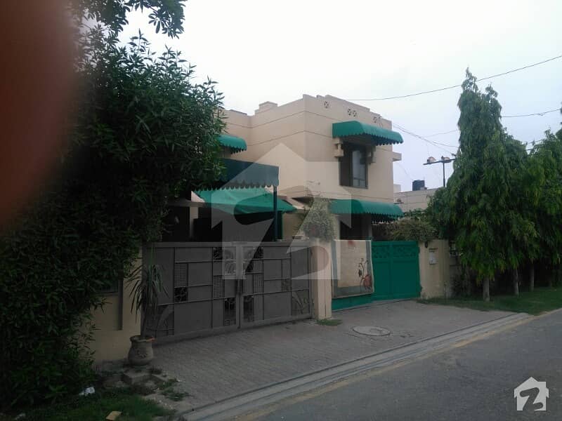 Eden Avenue 12 Marla House For Sale Eden Avenue, Eden, Lahore