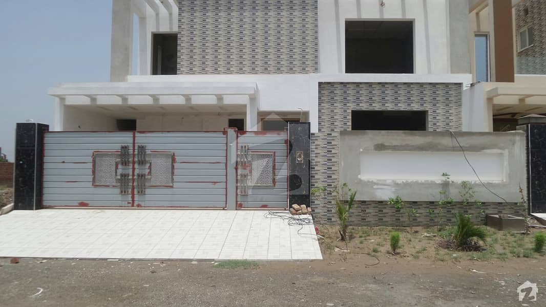 House Is Available For Sale In Model City Royal Villas Model City Royal