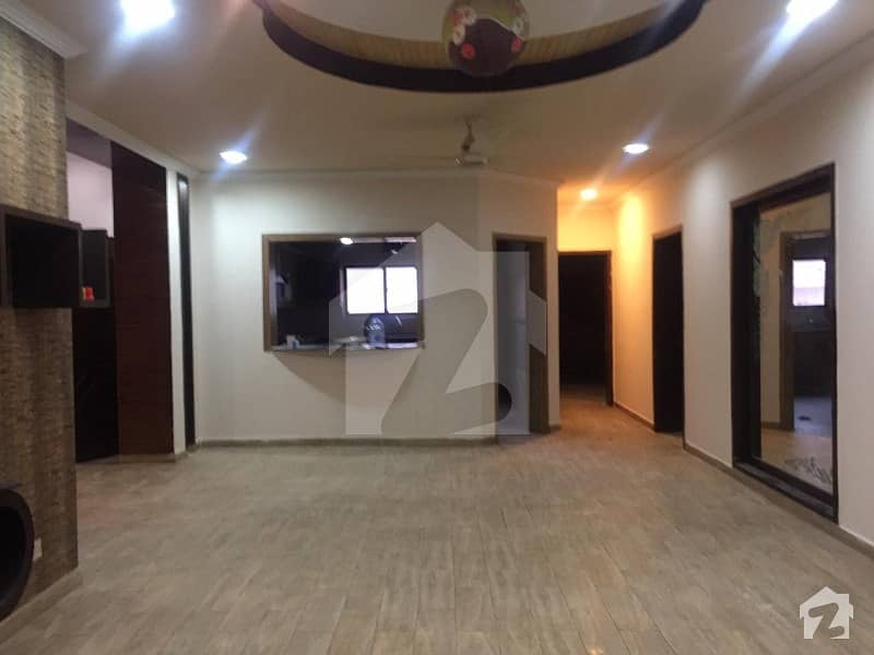 E11 ground portion for rent E11, Islamabad ID15390003