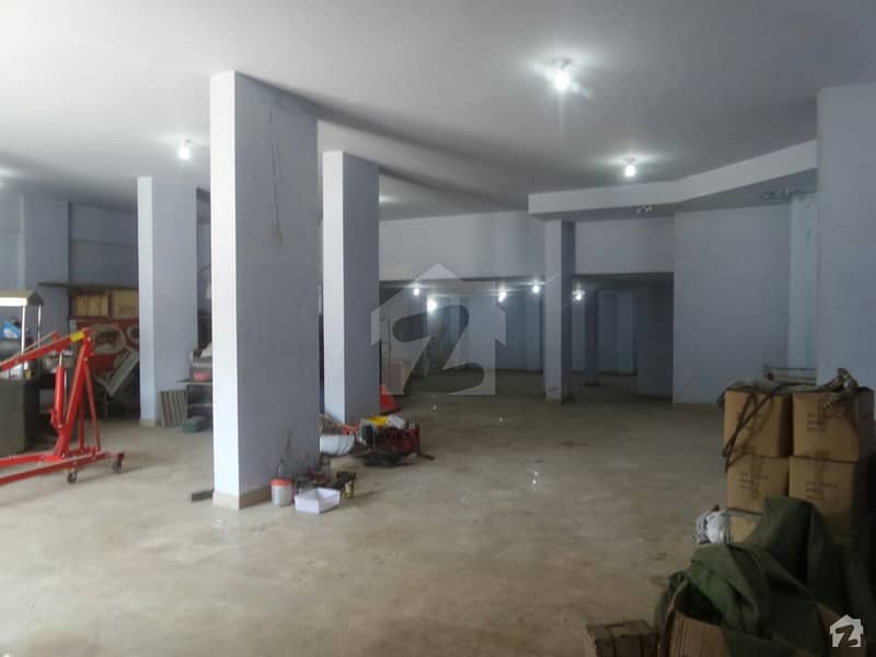 Main Road Showroom Is Available For Sale Clifton, Karachi ID15542935