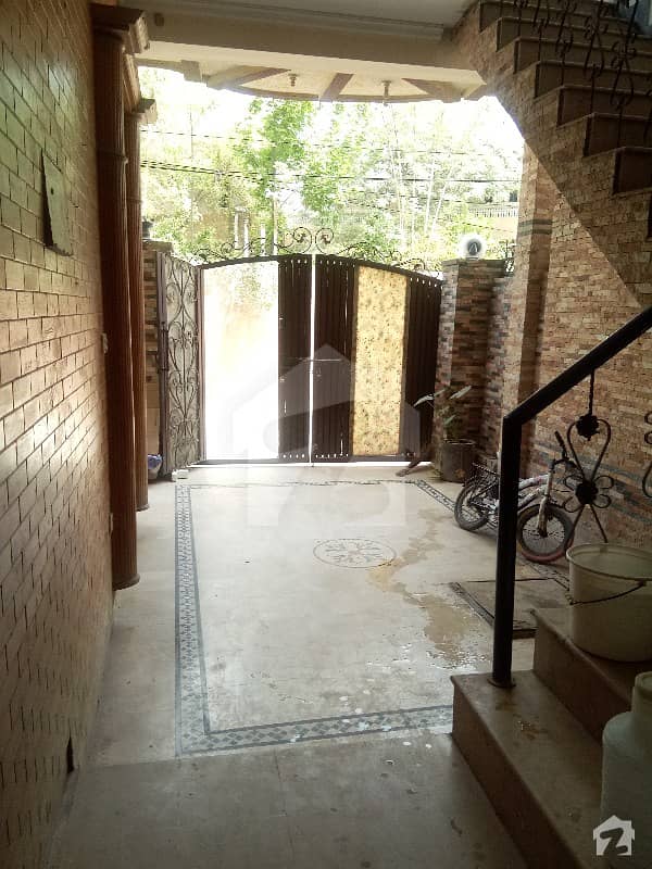 2 Bed 5 Marla Ground Portion Available For Rent At Peshawar Road