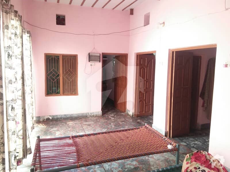 House Is Available For Sale Mohalla Faizabad, Layyah ID15775022
