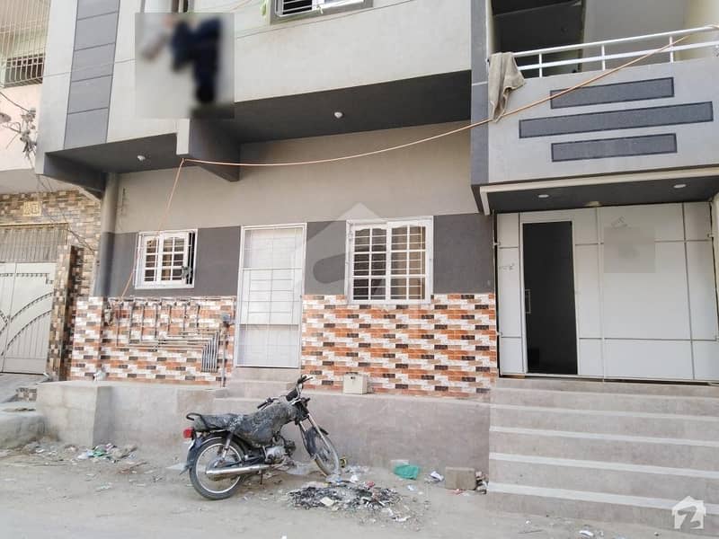 Apartment Available For Sale. Akhtar Colony, Jamshed Town, Karachi ID15760081