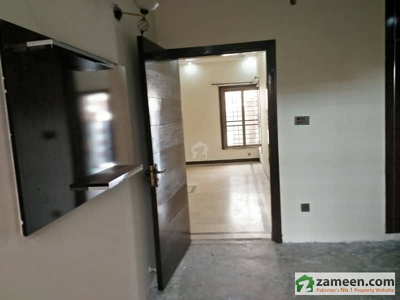 5 Marla Beautiful House For Sale In Hamza Town Phase 2 Hamza Town