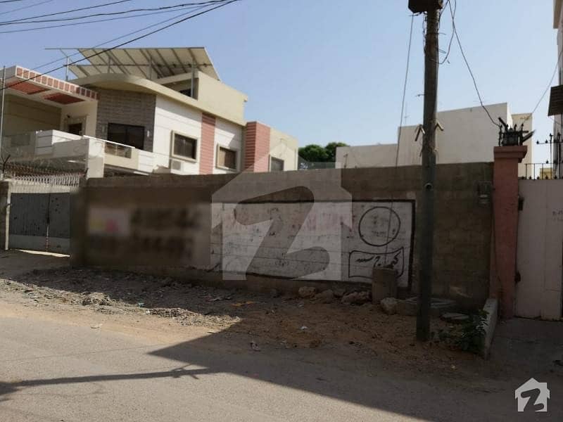 GulshaneIqbal Block 10 A Prime Location 400 Yard Open Plot For Sale