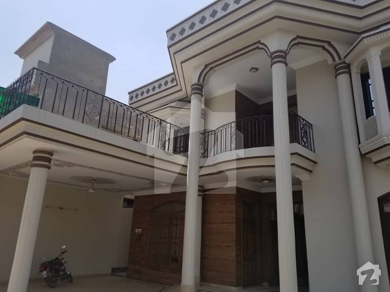 Renovated House For Sale In Heart Of Faisalabad Officers Colony