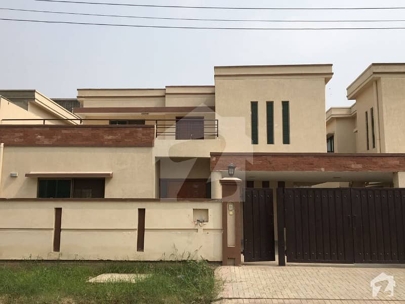 14 Marla SD House In Paf Falcon Complex Gulbergiii Lahore PAF Falcon