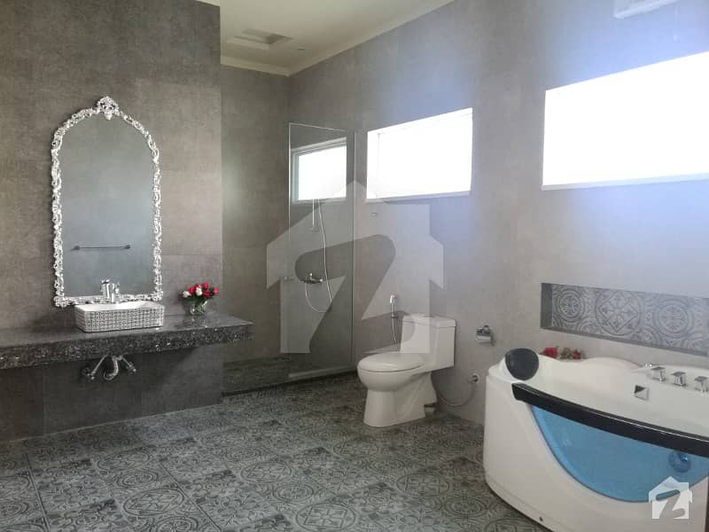 Beautiful Corner House Is Available For Rent Bahria Town Phase 2