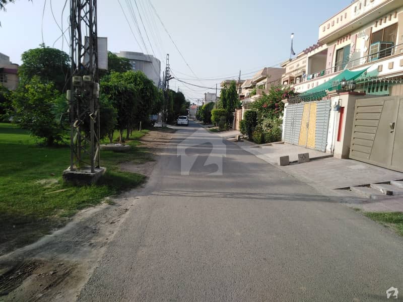 WellBuilt House Available On Good Location Johar Town Phase 1 Block